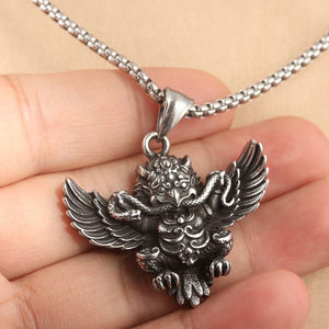 Collier pendentif aigle en acier inoxydable pour homme, style punk rétro, bijou animalier, design géométrique, couleur acier 231032 - Product Image 3