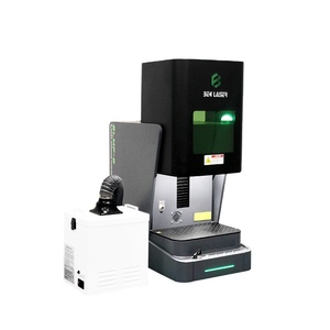 Nouvelle conception, nouvelle machine de marquage, gravure et découpe au laser à fibre fermée 30W 50W 60W 80W 100W pour bijoux, or et argent - Product Image 1