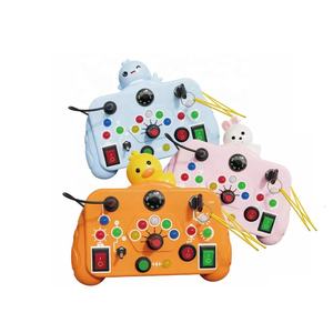 <span class=keywords><strong>Jouet</strong></span> Montessori lumineux pour enfant en bas âge Circuit électrique interrupteur contrôle activité sensorielle planche voyage apprentissage éducation <span class=keywords><strong>jouet</strong></span> - Product Image 1