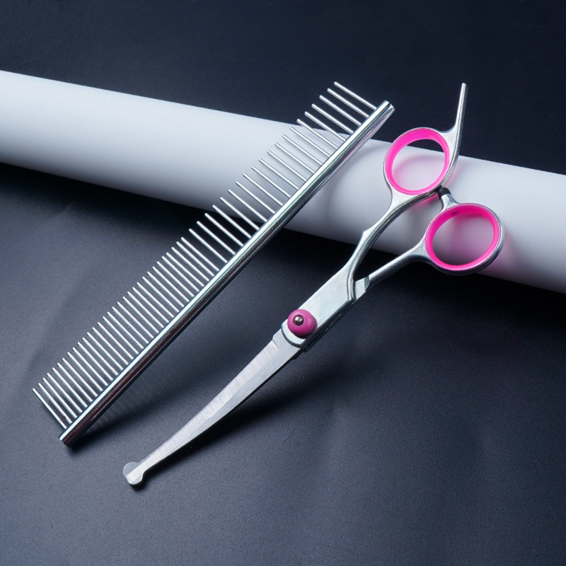upturned + comb Pink