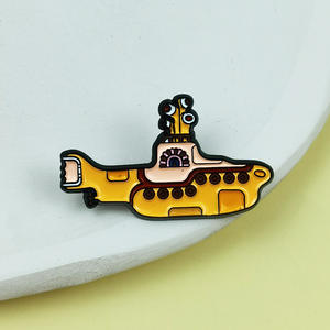 Broche de <span class=keywords><strong>Submarino</strong></span> Amarillo de Dibujos Animados, Accesorio Creativo de Anime para Mochilas, Ropa Infantil y Sombreros, Insignia de Aleación en Stock - Product Image 2