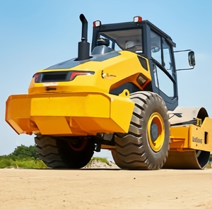 Mini rouleau compresseur à double tambour 6015E, 1,6 tonne, haute maniabilité, haute force d'excitation - Product Image 6