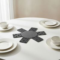 Napperon Hongyi moderne de haute qualité en polyester doux et léger, écologique et réutilisable, de 380 mm de diamètre, forme irrégulière pour la maison et la cuisine