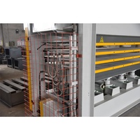 Machine de presse à chaud 4 8 8ft 1 2 3 4 5 6 Machine de presse à chaud hydraulique à bois multicouche pour porte en bois contreplaqué MDF