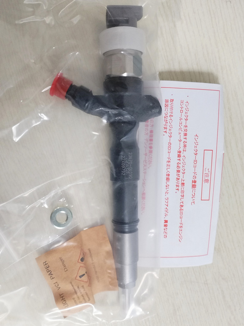Fuel Injector 23670-0L090 Common Rail Injector 23670-09350 295050-0520 295050-1080 for TOYOTA 1KD-FTV