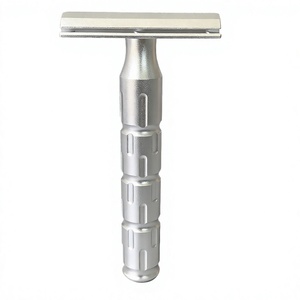 Rasoir de sécurité manuel à cinq lames en acier inoxydable haute résistance, pour une coupe lisse et stable, pour le rasage de la barbe, du corps et du visage, et le soin des zones intimes. - Product Image 3