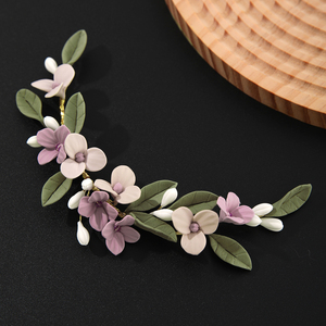 Couronne <span class=keywords><strong>de</strong></span> fleurs <span class=keywords><strong>de</strong></span> mariée semi-couronne style bohème faite à la main en pâte polymère, guirlande florale pour coiffure <span class=keywords><strong>de</strong></span> <span class=keywords><strong>mariage</strong></span> - Product Image 2