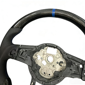 <span class=keywords><strong>Volante</strong></span> Deportivo de Fibra de Carbono Personalizado CARBON WORLD de 3 Radios para Volkswagen <span class=keywords><strong>Golf</strong></span> 7 <span class=keywords><strong>GTI</strong></span> R MK7.5 MK7 MK6 MK5 MK4 Mejora - Product Image 3