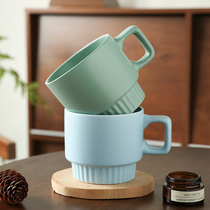 Tasses en céramique empilables, design minimaliste en porcelaine, impression sérigraphique, cadeaux d'affaires - Product Image 1