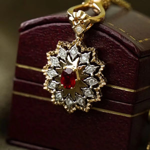 Pendentif vintage de luxe en or jaune et blanc 18 carats avec pendentif en diamant naturel <span class=keywords><strong>rubis</strong></span> de sang de pigeon naturel pour femmes - Product Image 4