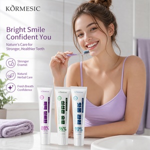 KORMESIC Pasta Dental Blanqueadora al 100% para el Cuidado de las Encías, Eliminación de Manchas, Aliento Fresco, Halal, Natural, Marca Privada, Cosmética - Product Image 1