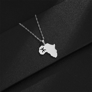 Nouveauté Collier en acier inoxydable plaqué or Carte de l'Afrique Pendentif Carte du <span class=keywords><strong>Maroc</strong></span> Colliers pour femmes et hommes - Product Image 2