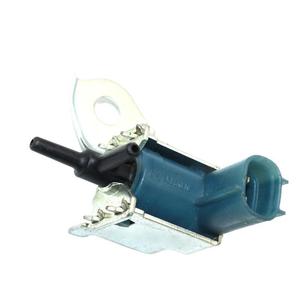 Válvula Solenoide de Vacío Toyota 25860-11330 para IS300, Pieza de Repuesto - Product Image 2