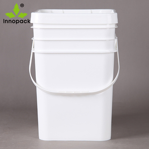Seau en plastique recyclable de qualité alimentaire carré de 20 L, 5 gallons, Innopack - Product Image 1