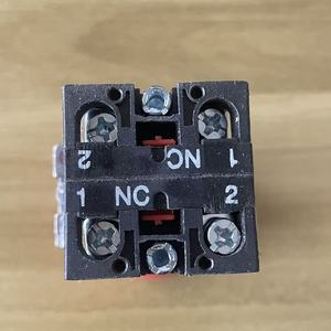 10A 1NC 2NC 1NO1NC Asansör 22mm IP65 Su Geçirmez Kilitlemeli Kırmızı İşaretli Mantar Acil Durdurma Butonu Elektrikli Makine Anahtarı - Product Image 6