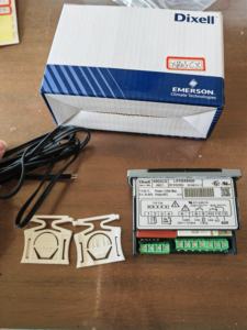 सेंसर जांच के साथ डिजिटल तापमान नियंत्रक XR03CX-5N0C1 XR06CX-5N0C1 230 वी 50-60hz प्रशीतन भागों के लिए - Product Image 3