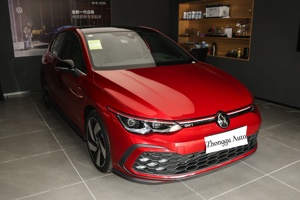 Nouvelle voiture 2025 Volkswagen <span class=keywords><strong>Golf</strong></span> <span class=keywords><strong>GTI</strong></span> 380TSI DSG, berline compacte sportive avec moteur <span class=keywords><strong>2</strong></span>.0T de 162 kW, accélération de 0 à 100 km/h en 6,9 s - Product Image 2