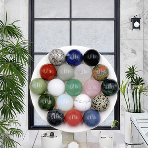 Vente en gros de boules de quartz naturel poli non poreux de 20 mm, pierres de Reiki pour les sept chakras, pierres précieuses de guérison aux sept couleurs - Product Image 3