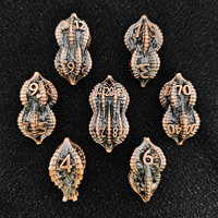 Ensemble de 7 dés polyédriques en métal écologique faits à la main, motif écailles de dragon noir bleu foncé, pour jeux de société et cadeaux