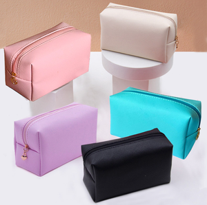 Sacs cosmétiques portables pour femmes en PU, organisateur de maquillage, sac de rangement de voyage étanche, vente en gros - Product Image 1