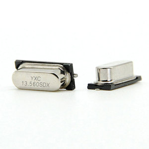 HC49 SMD Xtal 20PF 10ppm 13.56MHz 13.56 MHz Resonador de Cristal de Cuarzo 13.560MHz - Product Image 3