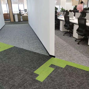 Moquette de bureau moderne en PP, résistante au feu, à poils bouclés épais et moyens, adaptée aux animaux domestiques, pour salon, sur mesure - Product Image 3