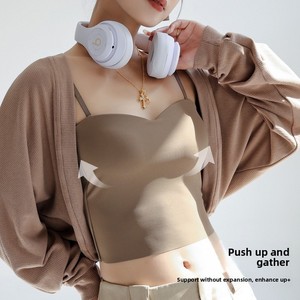 Eisseiden-Träger-Camisole für Damen: Nahtloser, rückenformender BH mit integrierten Polstern – Verhindert Kleiderschrankprobleme - Product Image 3