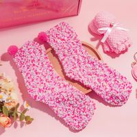 Nouveau Coffret Cadeau Spa 2026 pour Femme : Couverture en Flanelle, Tasse à Vin et Bougie – Idéal pour Noël, la Saint-Valentin et Thanksgiving
