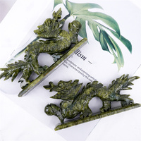 Sculpture Feng Shui en gros, dragon chinois en pierre précieuse naturelle, statue de dragon en jade Yiuyan pour la décoration de la maison