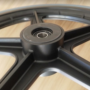 <span class=keywords><strong>Prix</strong></span> usine 16x1 3/8 PU mousse <span class=keywords><strong>roue</strong></span> rayons en plastique roulement à billes plat gratuit fauteuil roulant remplacement jante nouveau pour entrepôt - Product Image 4