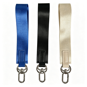 Nouveaux porte-clés légers en polyester et alliage de zinc, ornements transfrontaliers pour sacs et vêtements, pendentifs personnalisés pour bracelets et cordons de poignet - Product Image 3