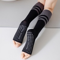 Chaussettes de Pilates professionnelles sans couture pour femmes, respirantes, antidérapantes, à bout ouvert, mi-mollet, pour le yoga, été, ODM, décontractées et tendance