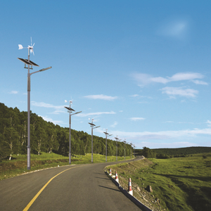 Lampadaire solaire hybride étanche IP68 30W 120W à LED pour applications routières, énergie éolienne et solaire - Product Image 3