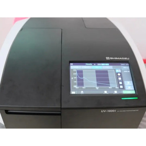 เครื่องสเปกโตรโฟโตมิเตอร์ยูวี-วิส Shimadzu UV-1900i แบบลำแสงคู่ สีดำและสีขาว สำหรับห้องปฏิบัติการแบบตั้งโต๊ะ - Product Image 2