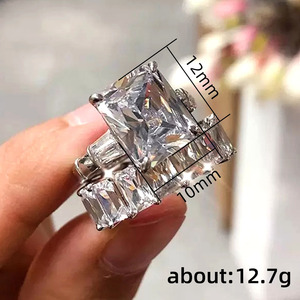 Set di Anelli con Taglio Smeraldo per Donne, Gioielli Eleganti e di Lusso per Matrimoni - Product Image 5