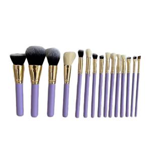 Juego de 9 <span class=keywords><strong>Brochas</strong></span> de <span class=keywords><strong>Maquillaje</strong></span> Veganas Sintéticas Suaves de Color Rosa Brillante con Soporte para Uso en Rostro, Brillo Labial y Delineador de Labios - Product Image 3