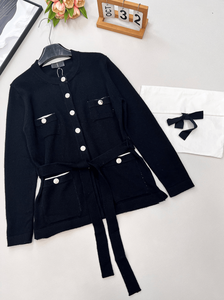 Chic Button up Knitted Cardigan, Waist Tie Sweater with Pocket Detail, Soft Warm Long Sleeve Top for Ladies, Versatile Outwear - Product Image 4