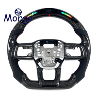Volant personnalisé en fibre de carbone avec LED pour Ford Mustang S550 GT 2015-2023, amélioration de l'intérieur sportif avec affichage du régime moteur et bande rouge