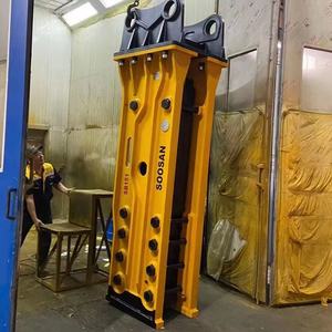 Le corps principal du disjoncteur de type supérieur SOOSAN SB151 est livré avec des ciseaux de caractéristiques standard, des tuyaux boîte à outils de cylindre d'azote garantie d'un an - Product Image 1