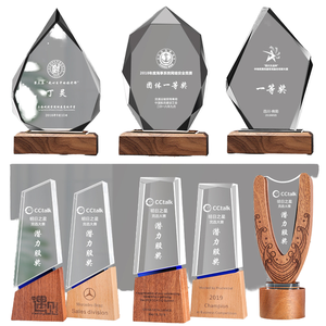 Cơ sở bằng gỗ hình cầu nhỏ làm đế cho cúp pha lê khắc, quà lưu niệm cao cấp in UV, quà tặng tốt nghiệp - Product Image 1