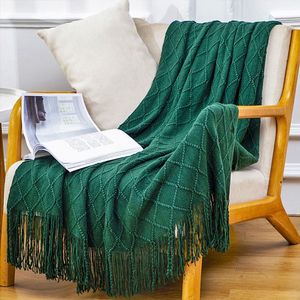 Manta de Punto con Patrón de Diamantes Verdes, con Borlas, Suave y Acogedora, Decorativa para Cama, Sofá, Sala de Estar y Dormitorio - Premium - Product Image 1