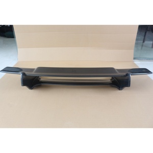 Kit de spoiler arrière en fibre de carbone 2014-2017 à pont unique pour mise à niveau du pare-chocs de Ford Mustang - Product Image 4
