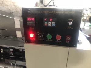 Máquina dobradeira de palha automática fácil de operar com equipamento profissional de fábrica ANBO