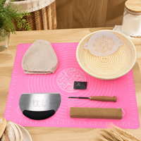 Ensemble de paniers à pain en rotin naturel, kit banneton tressé artisanal de qualité supérieure pour pains artisanaux avec couteau à pâte, racloir et brosse
