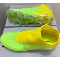 LIVRAISON GRATUITE GZXR Chaussures de football antidérapantes pour hommes, crampons de football professionnels légers, respirants, synthétiques, pour l'extérieur