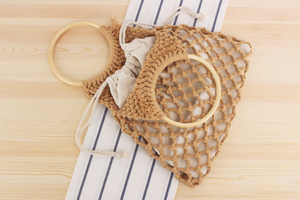 Bolso de playa de malla con estampado de algodón, bolso de compras informal, bolso tote de ganchillo con asa de madera - Product Image 6