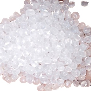 Granulés de plastique en polyéthylène haute densité (HDPE) 7000F pour le moulage par extrusion, destinés aux sacs de courses - Product Image 1