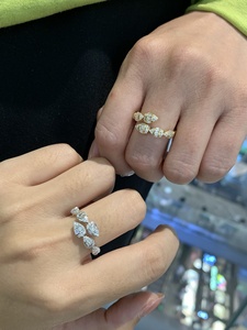 แหวนทองคำ 18K ซินฟลาย ประดับเพชรธรรมชาติ 0.53 กะรัต ทรงหยดน้ำแบบเปิดประดับเพชรทรงบาแกตต์และทรงกลม - Product Image 6