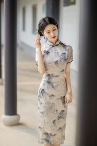 Vestido Ajustado al Cuerpo de Manga Corta para <span class=keywords><strong>Mujer</strong></span> con Estampado de <span class=keywords><strong>Traje</strong></span> Tradicional <span class=keywords><strong>Chino</strong></span> Similar al Cheongsam y <span class=keywords><strong>Traje</strong></span> <span class=keywords><strong>Tang</strong></span> - Product Image 2