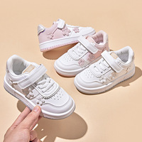 Nouvelles baskets mignonnes pour filles, vente en gros, usine OEM, personnalisables, blanches et roses, chaussures décontractées pour enfants, fermeture auto-agrippante, anti-odeur